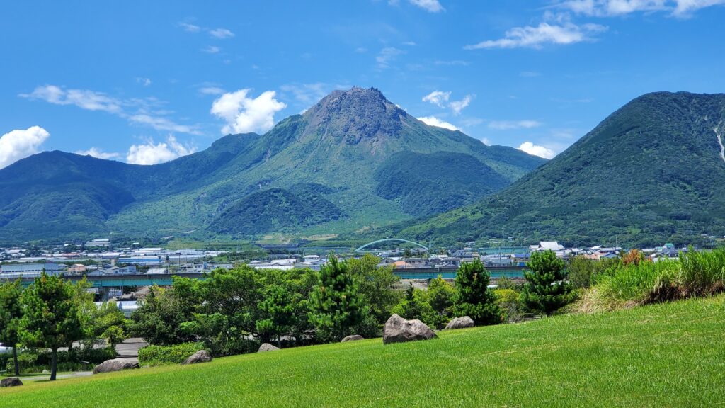 車中泊：長崎県雲仙普賢岳（夏）